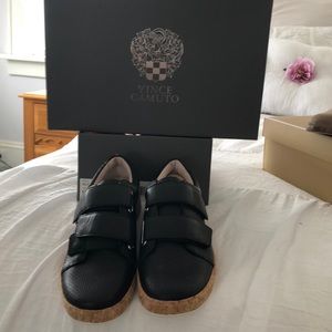 Vince camuto casual shoes